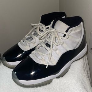 Air Jordan Concord 11s